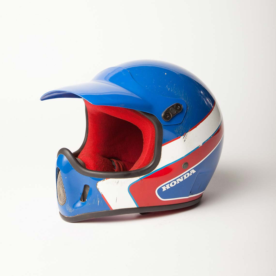 20120717-_MG_9838_Helmet.jpg